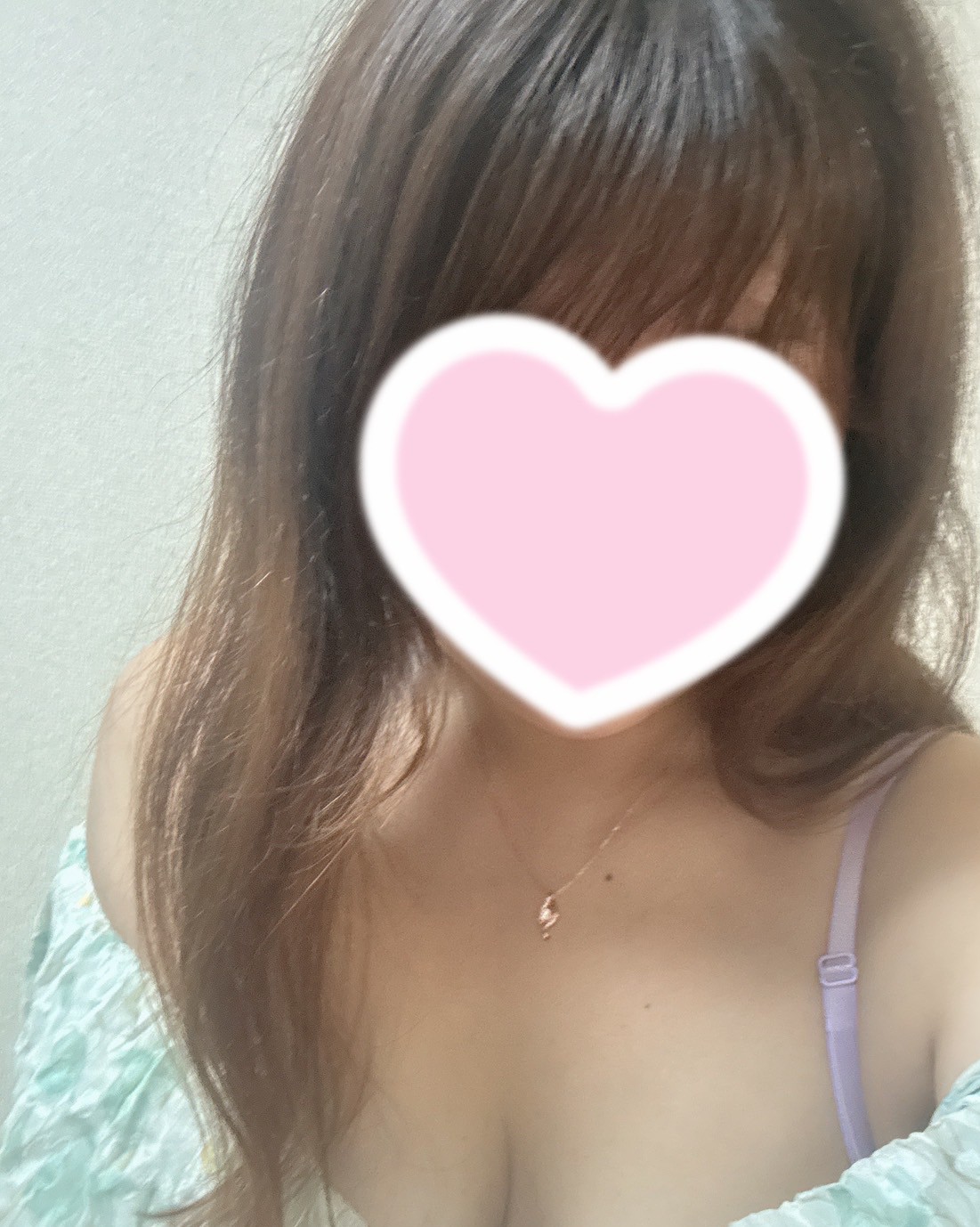 ゆりな