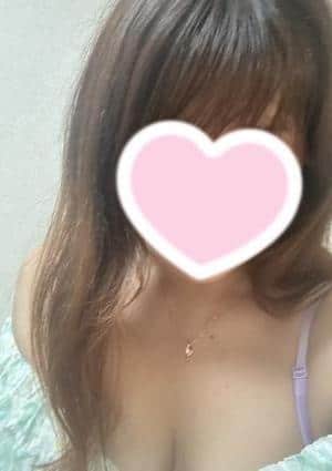 ゆりな